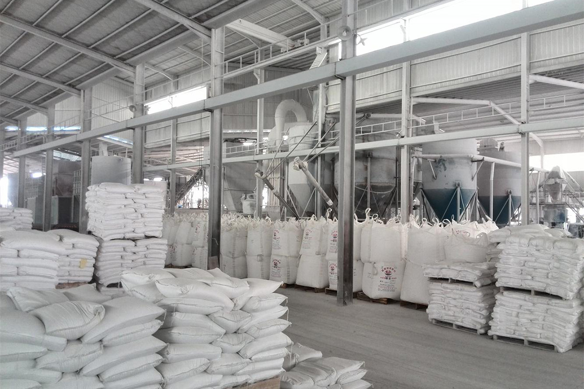 中國碳酸(suan)鈣行業提檔(dang)升級階段 企(qǐ)業綜合競争(zheng)實力持續提(ti)升
